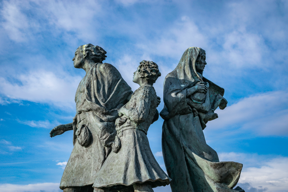 Emigrants Statue